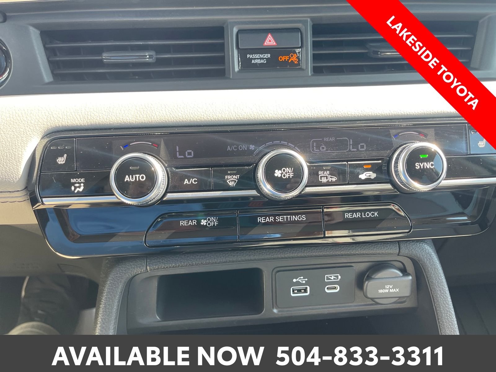 Used 2023 Silver Honda EX-L image 35