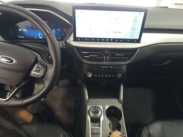 Used 2024  Ford Platinum image 14