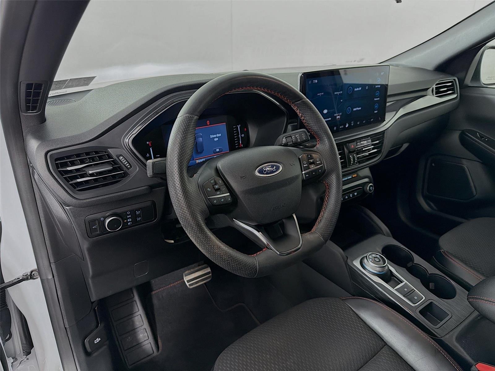 Used 2023 Oxford White Ford ST-Line image 16