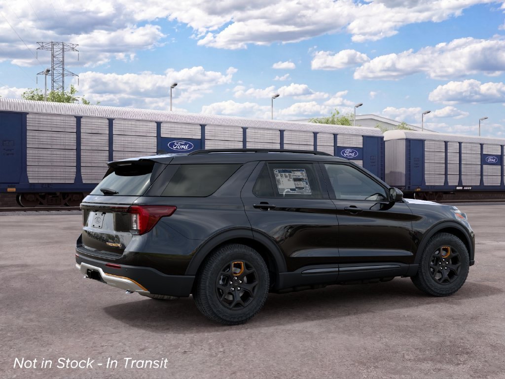 New 2027 Agate Black Metallic Ford Tremor® image 6