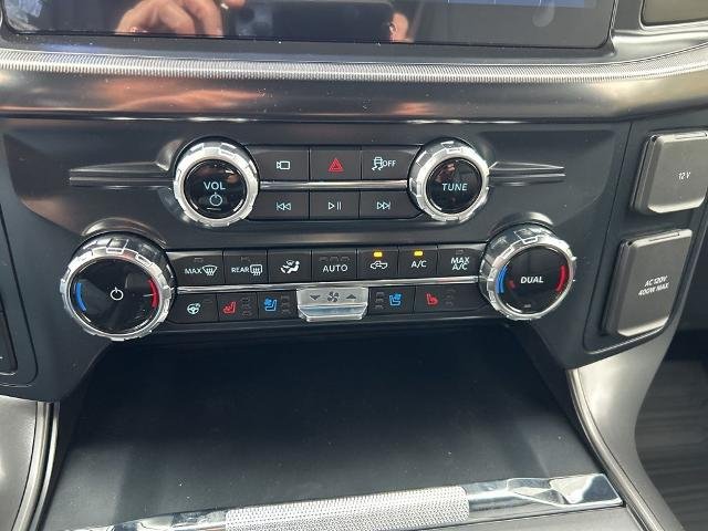 New 2026 Oxford White Ford Lariat image 77