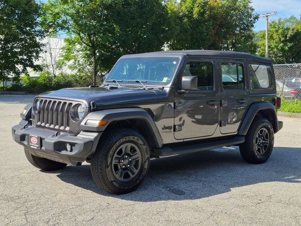 Used 2022 Gray Jeep Unlimited Sport image 9