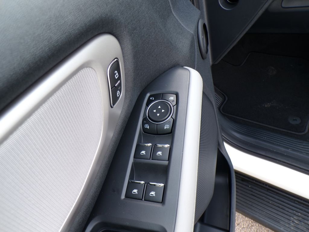 New 2026 Star White Metallic Tri-Coat Ford MAX Active image 14