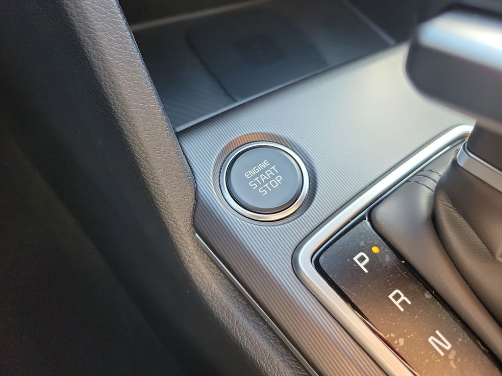 New 2026 Glacial White Pearl Kia EX image 36