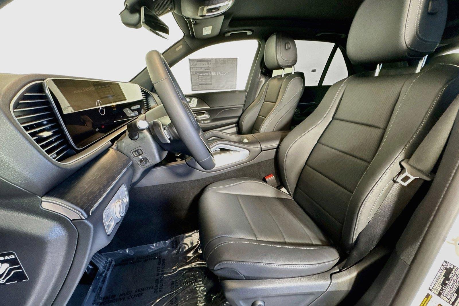 New 2026 Manufaktur Moonlight White Magno Mercedes-Benz GLE 450 image 18