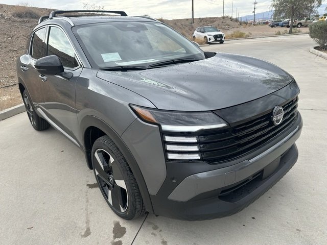 2026 Nissan Kicks SR photo 3