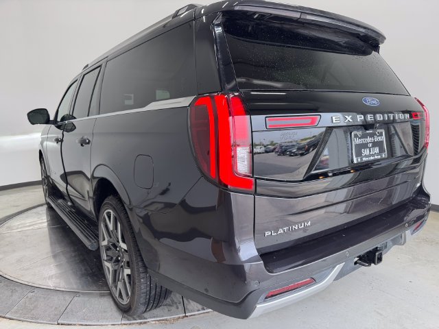 Used 2025 Dark Matter Gray Metallic Ford Platinum image 9