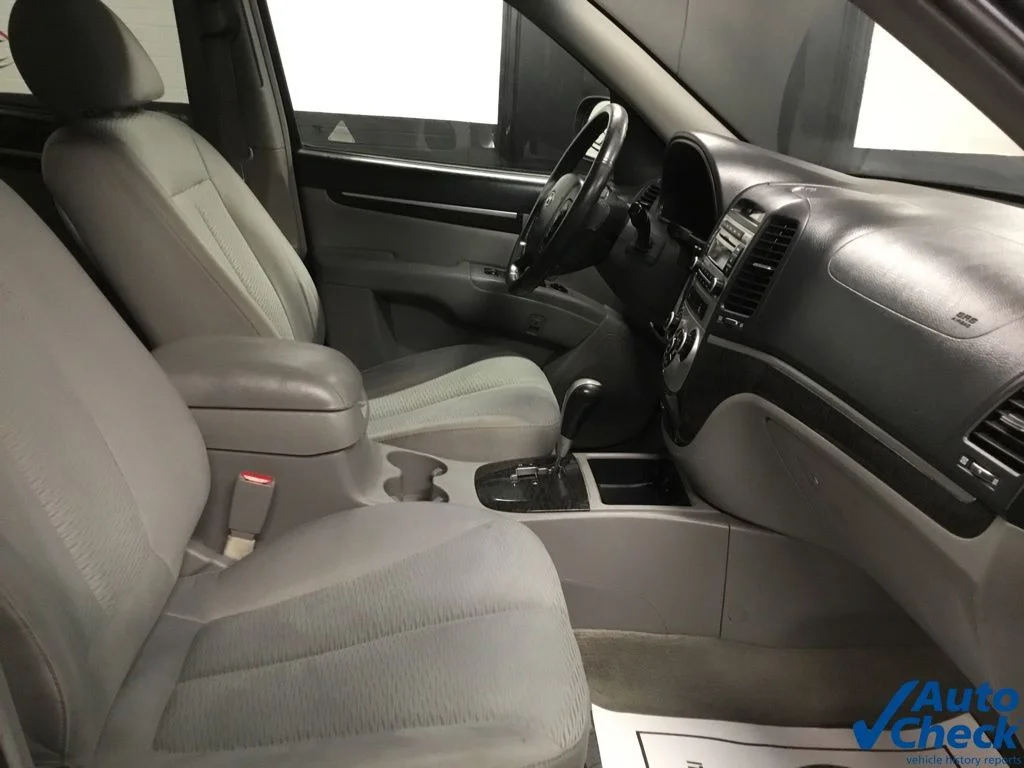Used 2007 Blue Hyundai  image 33