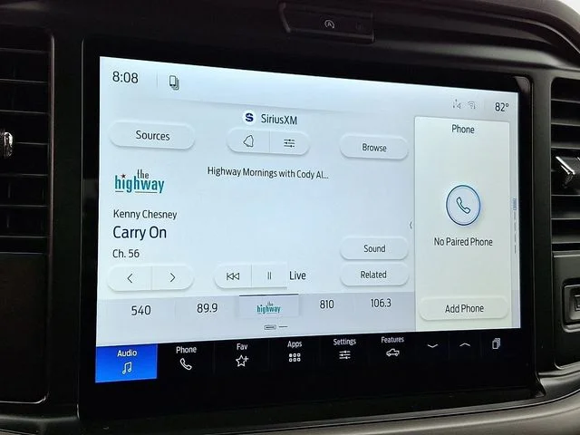 New 2026 Oxford White Ford XLT image 11