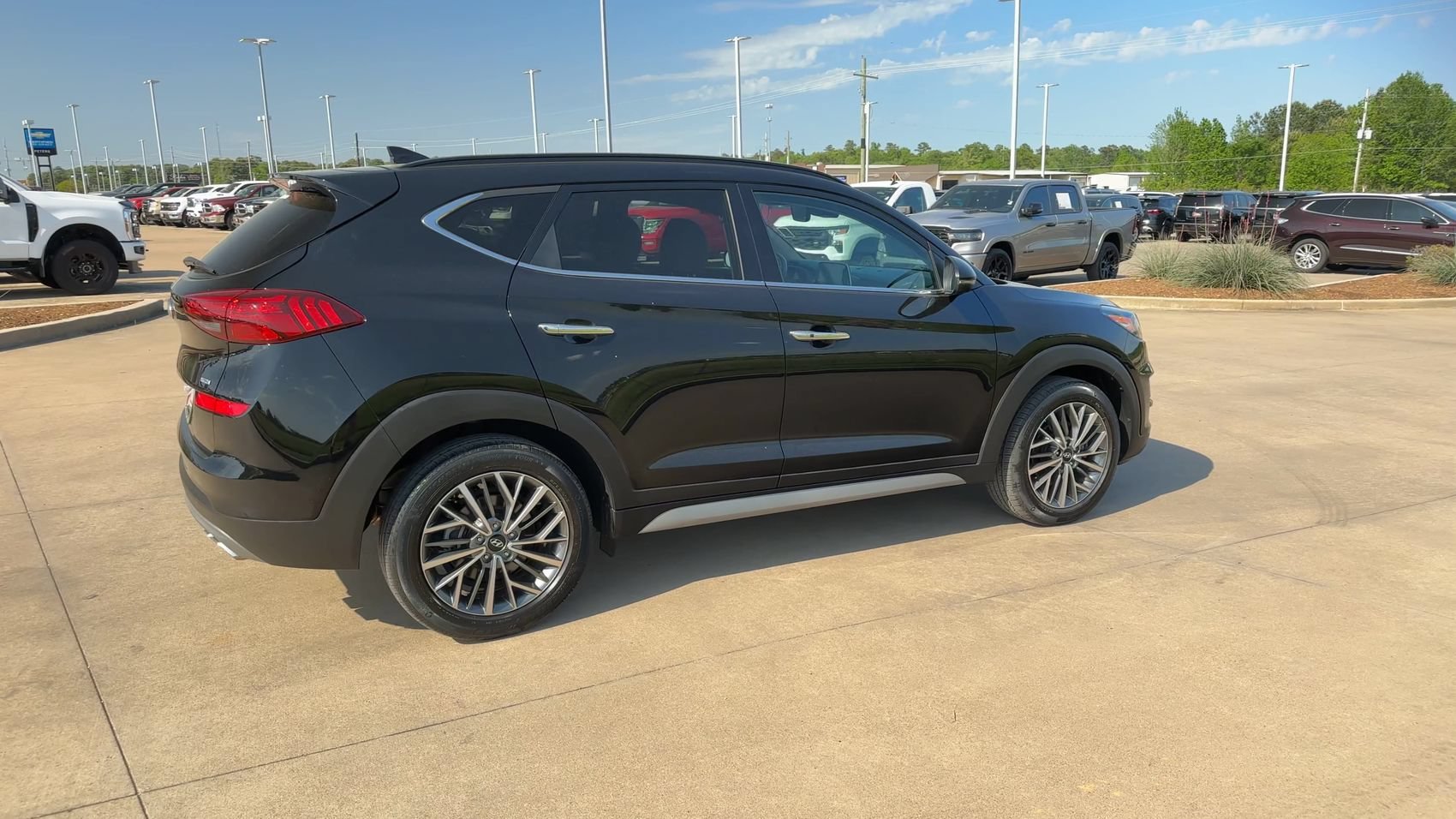 Used 2021 Black Noir Pearl Hyundai Ultimate image 8