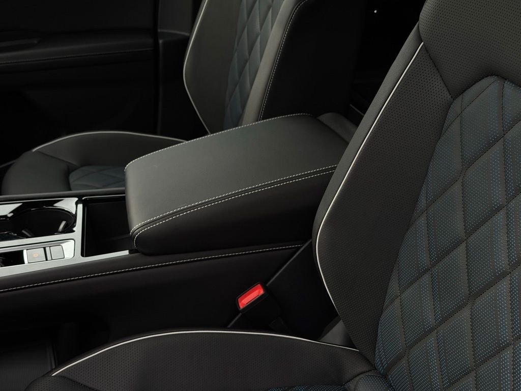 2026 Volkswagen Atlas Cross Sport SEL Premium R-LINE - Photo 24