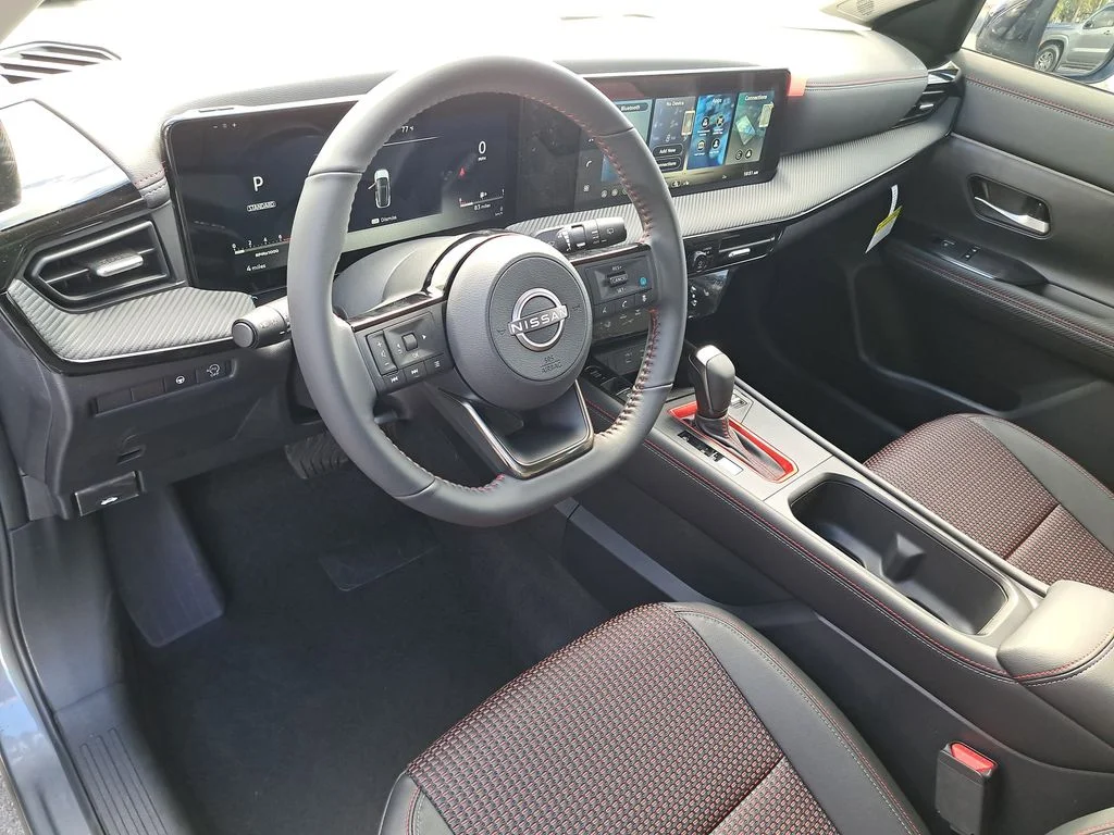 New 2026 Gray Nissan SR image 18