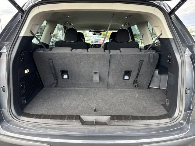 2025 Subaru Ascent Premium - Photo 13