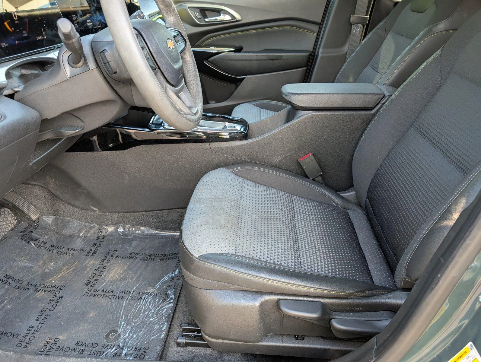 Used 2025 Cypress Gray Chevrolet LT image 12