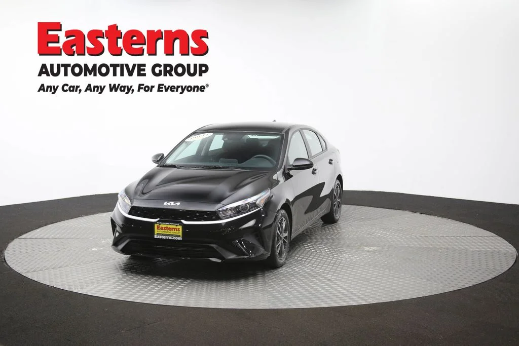 Used 2024 Black Kia LXS image 52