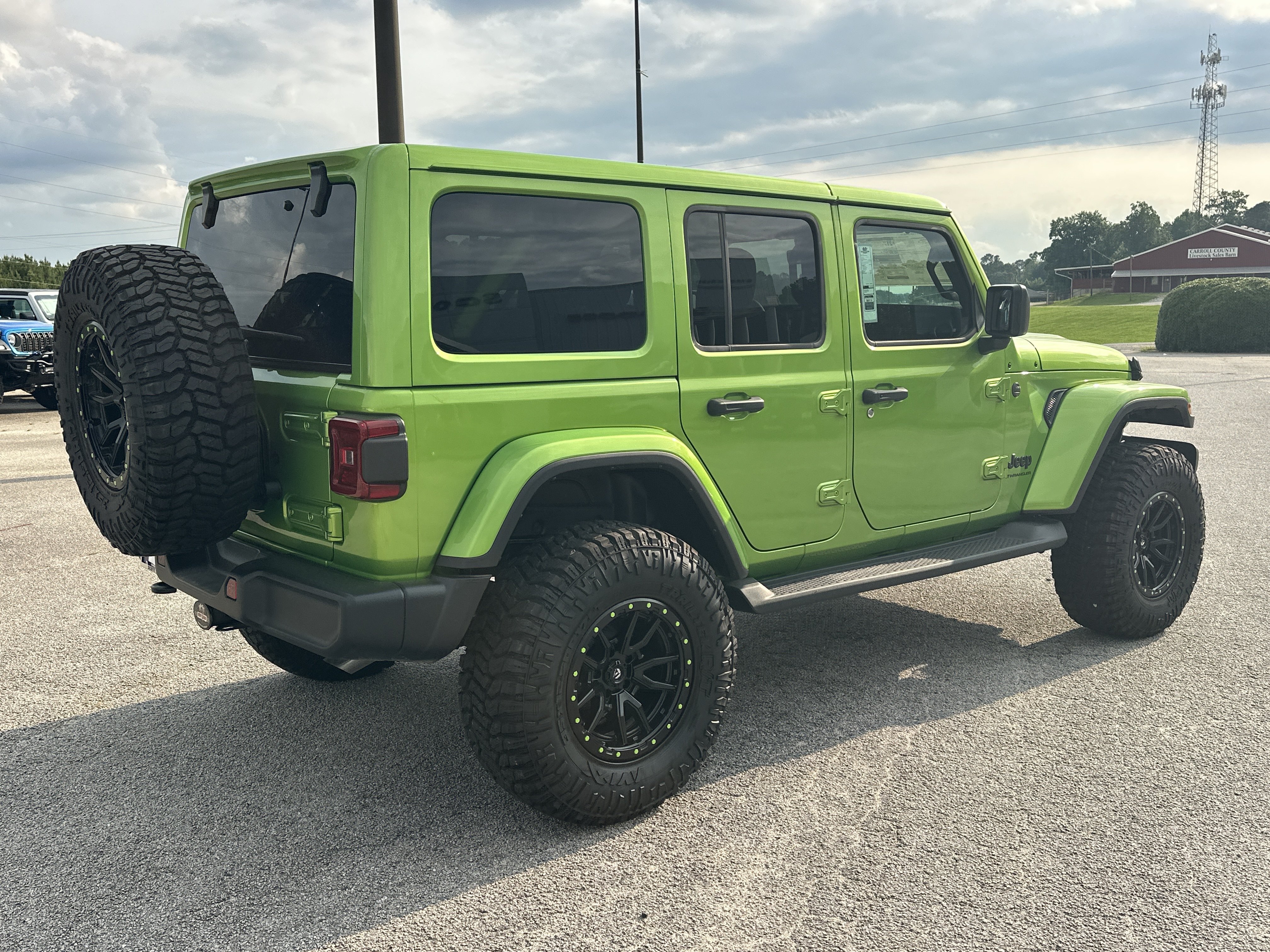 New 2026 Mojito Clear-Coat Exterior Paint Jeep Sahara image 8