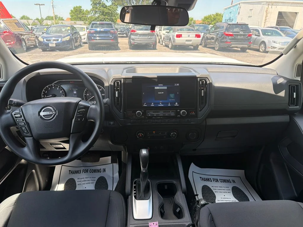 Used 2025 White Nissan S image 27
