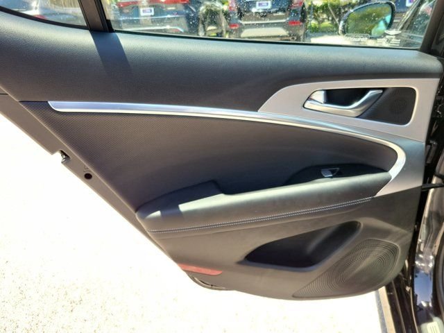 2026 GENESIS G70 Prestige - Photo 9