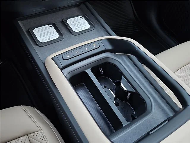 New 2027 Ebony Black KIA EX All-Wheel Drive image 16