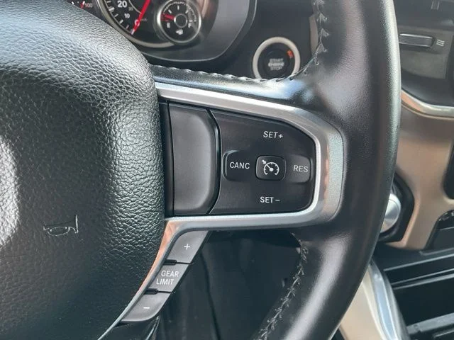 Used 2022 Blue Ram Laramie image 12