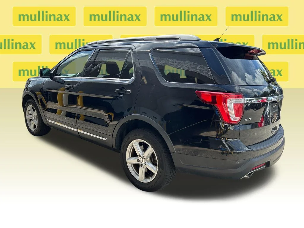 Used 2019 Black Ford XLT image 3