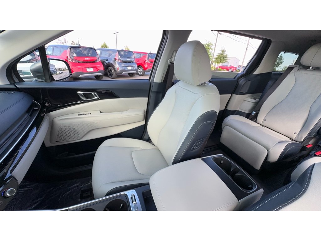 2026 Kia Carnival SX Prestige - Photo 8
