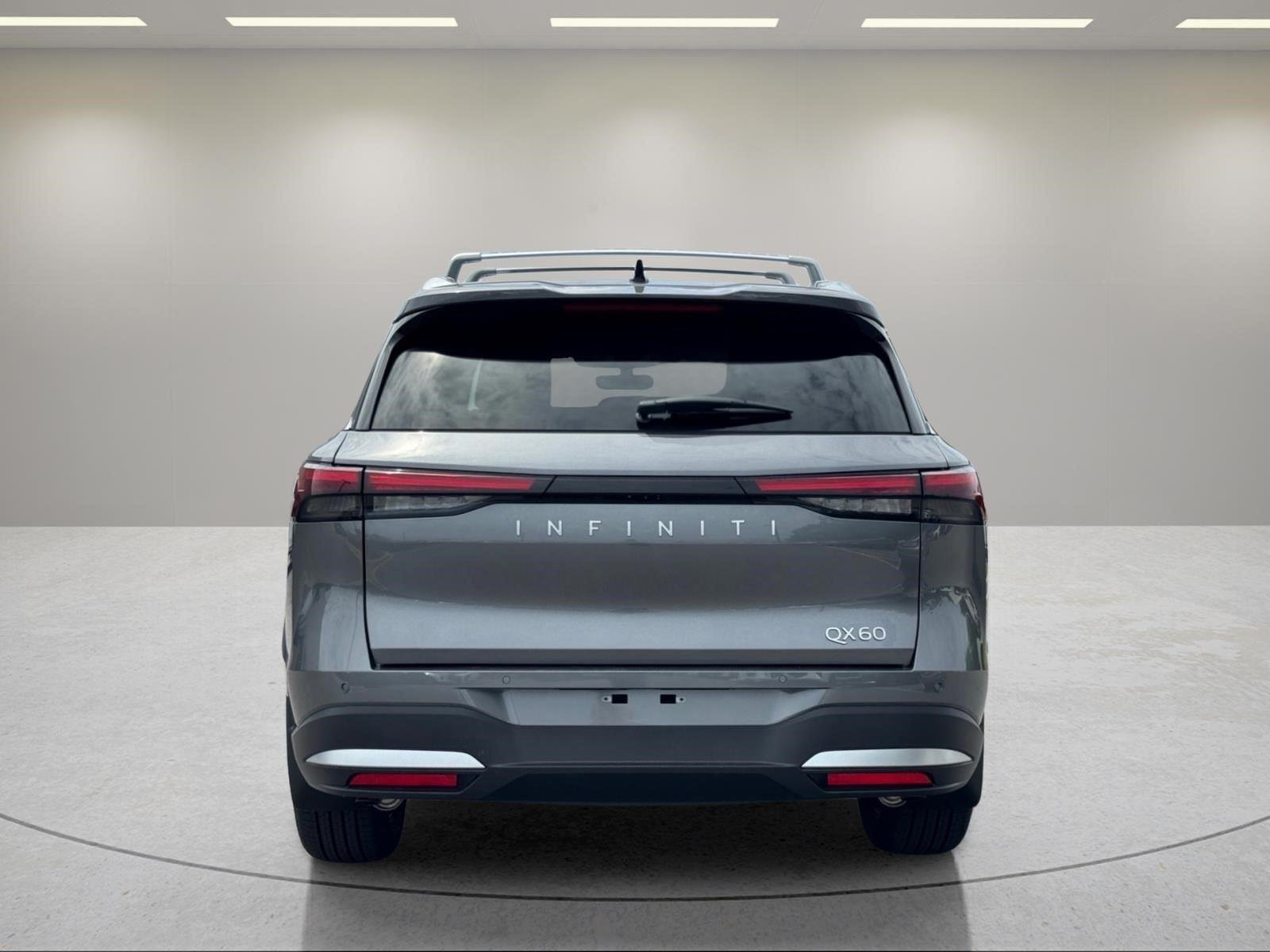 New 2027 GRAPHITE SHADOW INFINITI Luxe FWD image 4