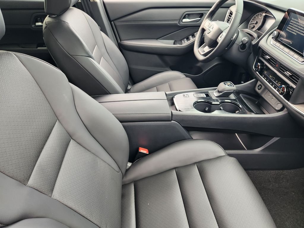 New 2026 Gun Metallic Nissan Dark Armor™ image 13