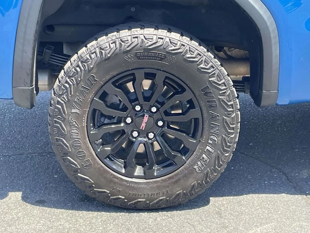 Used 2023 Blue GMC AT4X image 13