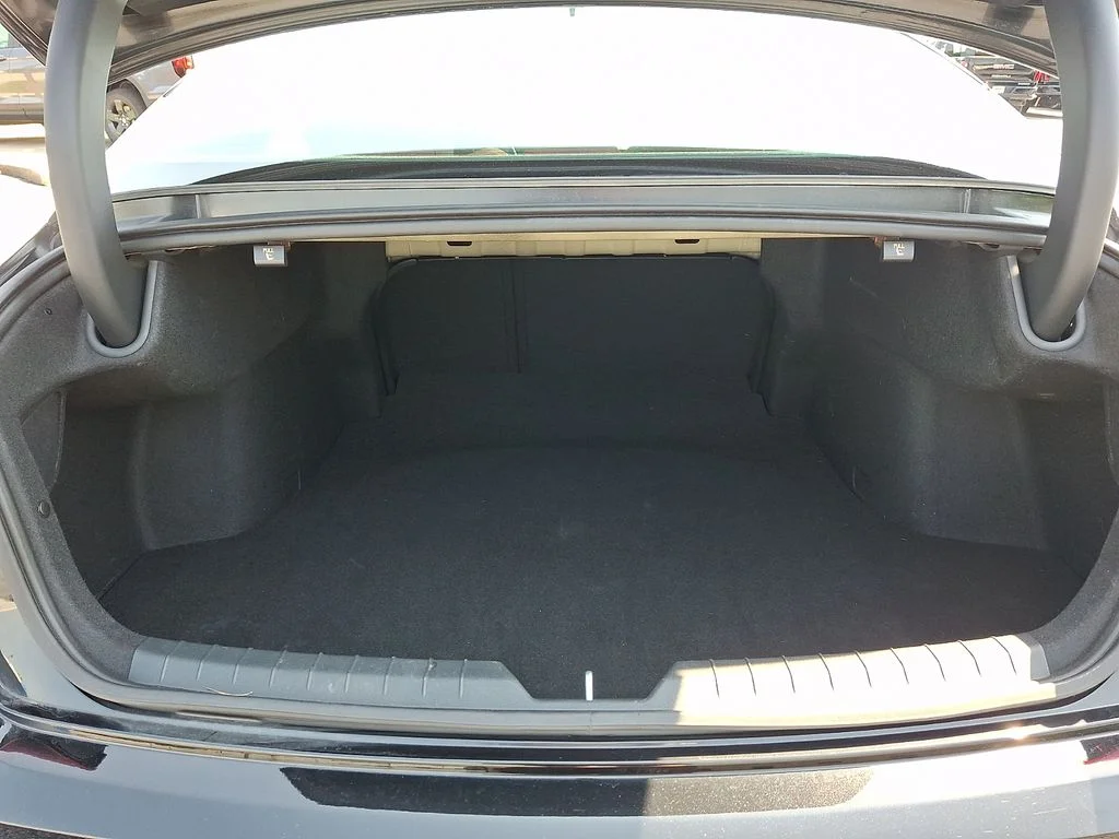 Used 2025 Black Kia GT-Line image 29