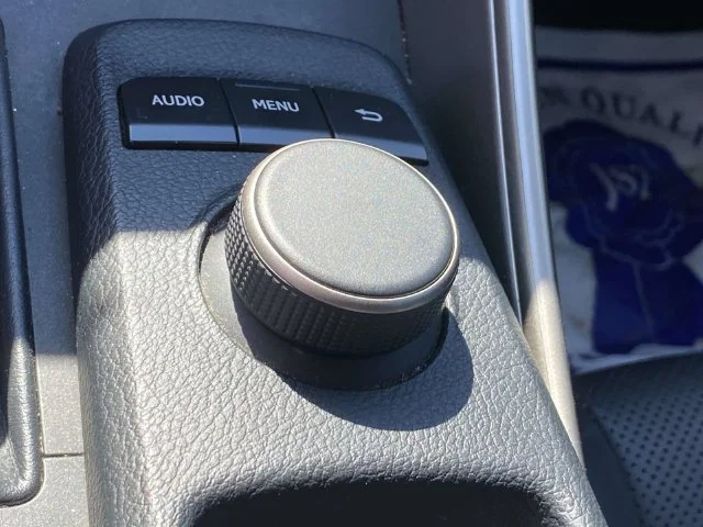 Used 2015 Silver Lexus 250 image 18
