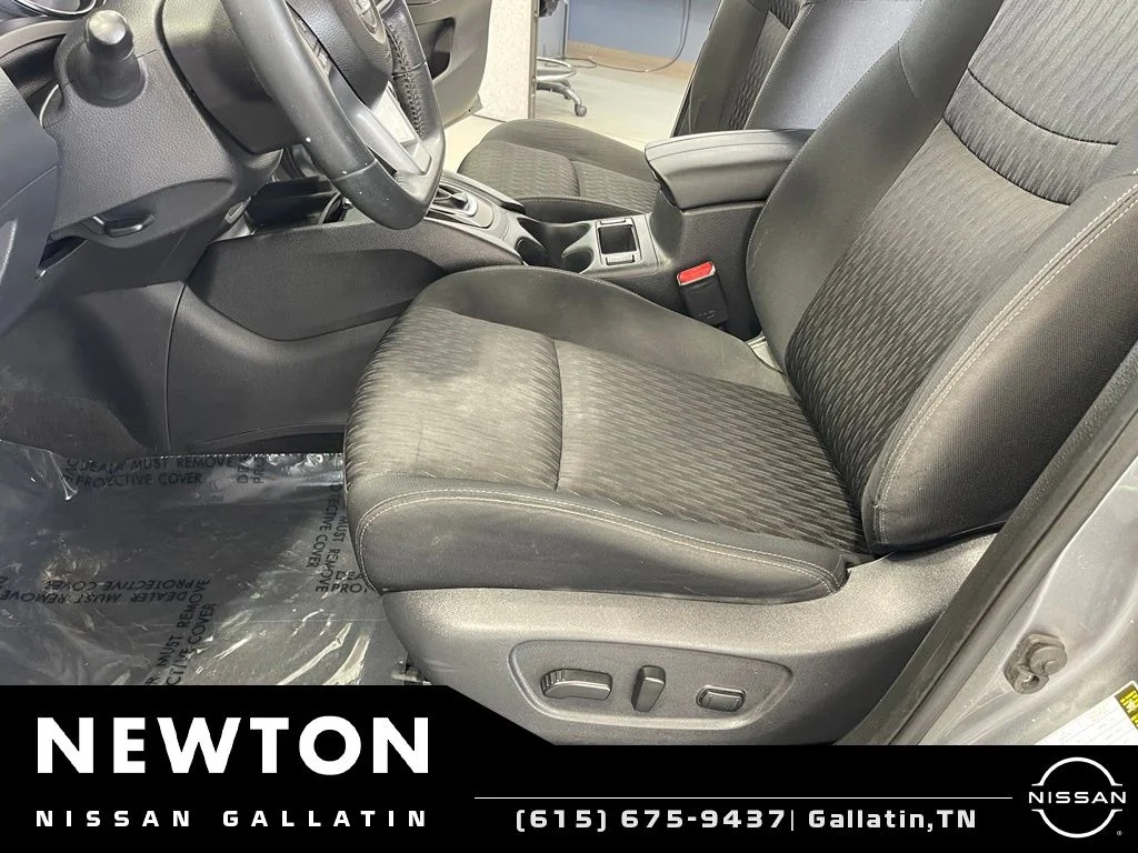 Used 2018 Gun Metallic Nissan SV image 12