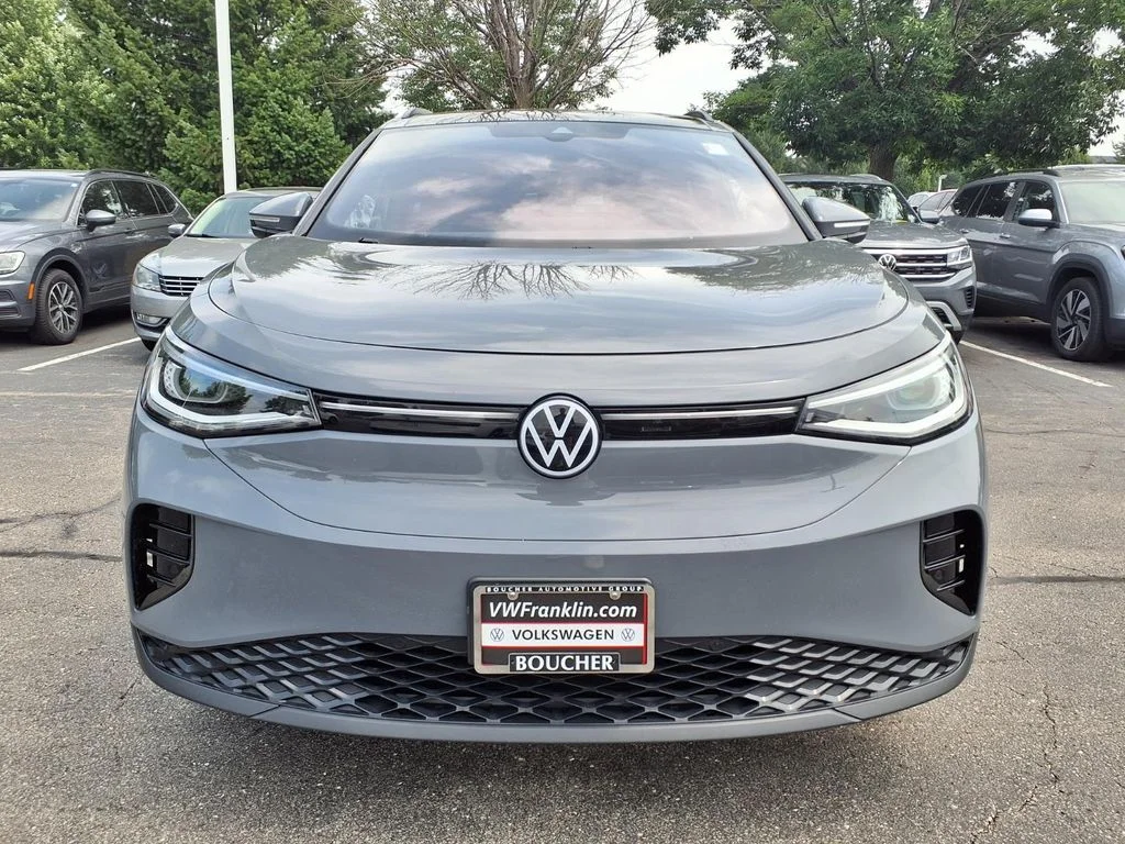 Certified Used 2023 Pure Gray w/Black Roof Volkswagen Pro S image 6