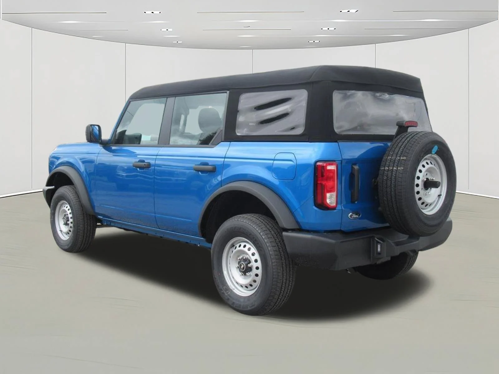 Used 2025 Velocity Blue Ford Base image 4