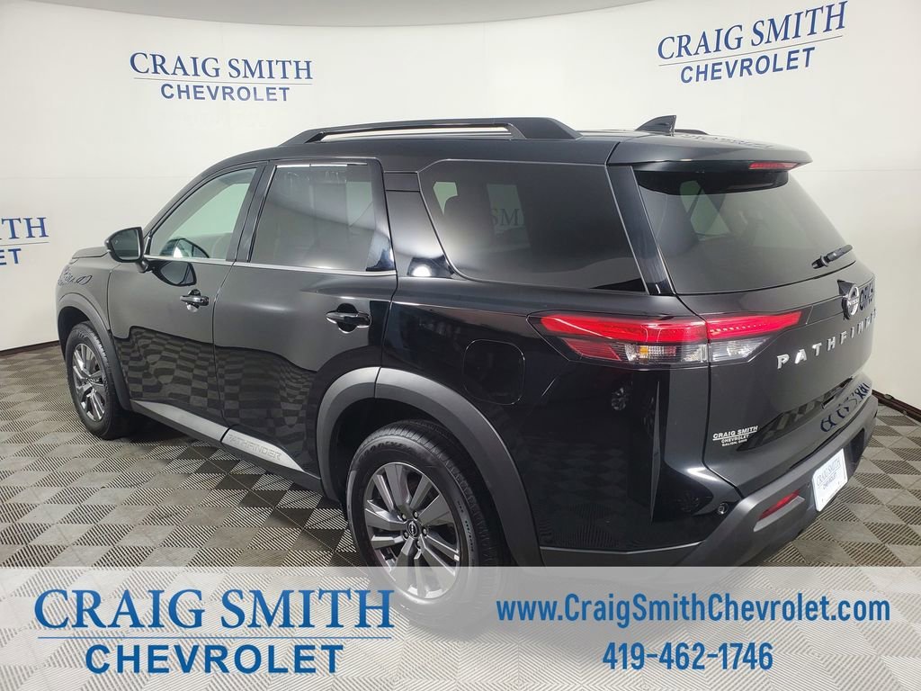 Used 2025 Black Nissan SV image 3
