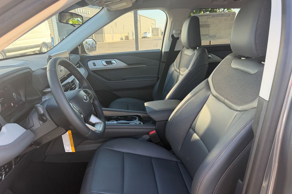 New 2026 Carbonized Gray Metallic Ford Active image 11