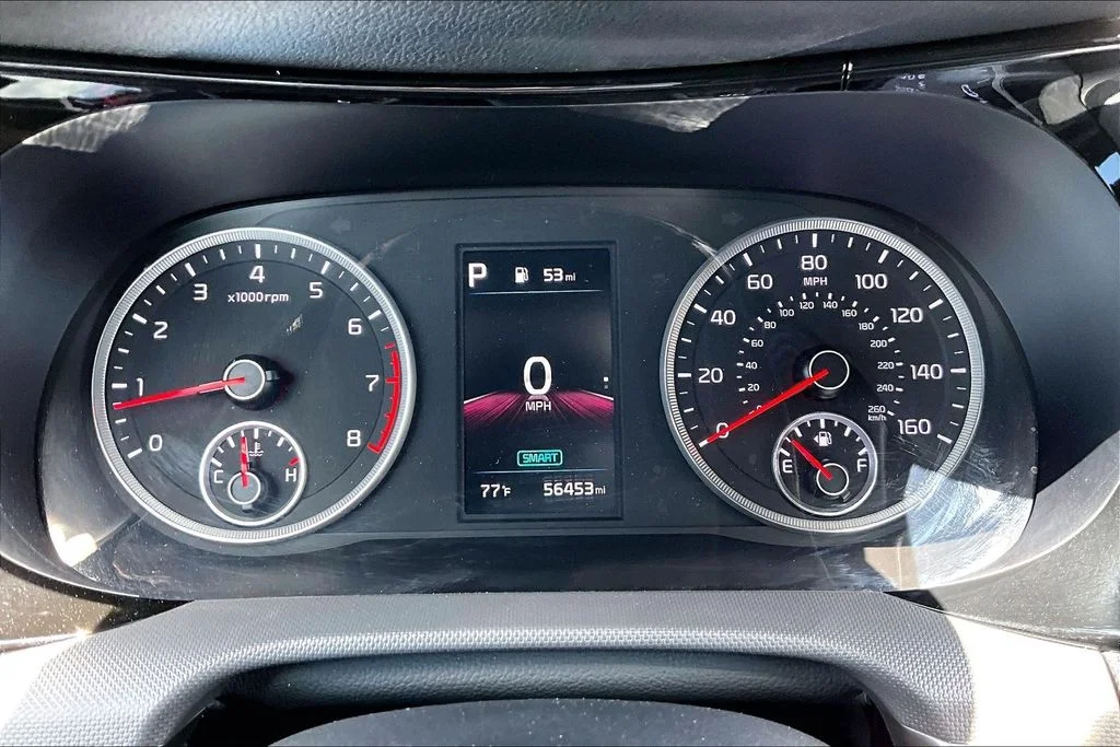 Used 2022 White Kia GT-Line image 13