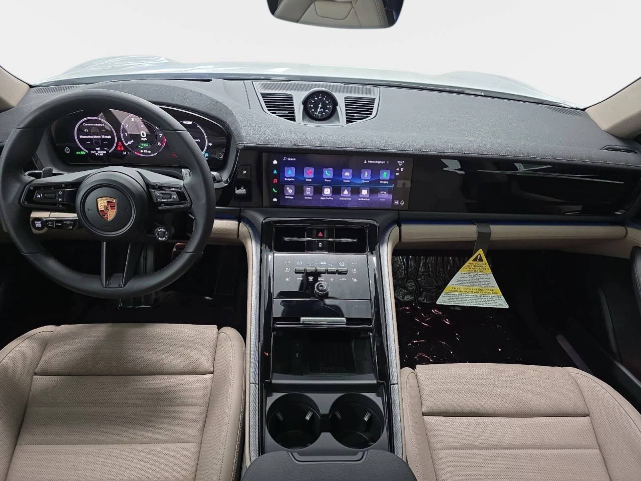 2026 Porsche Panamera 4 E-Hybrid - Photo 12