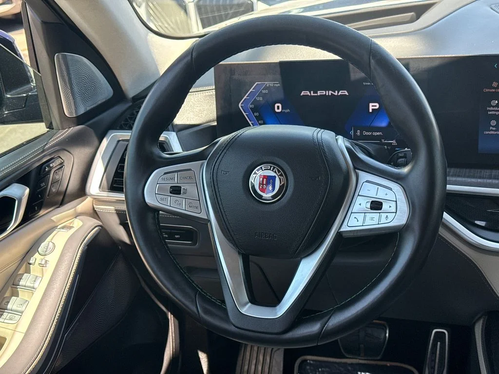 Used 2025 Blue BMW ALPINA XB7 image 23