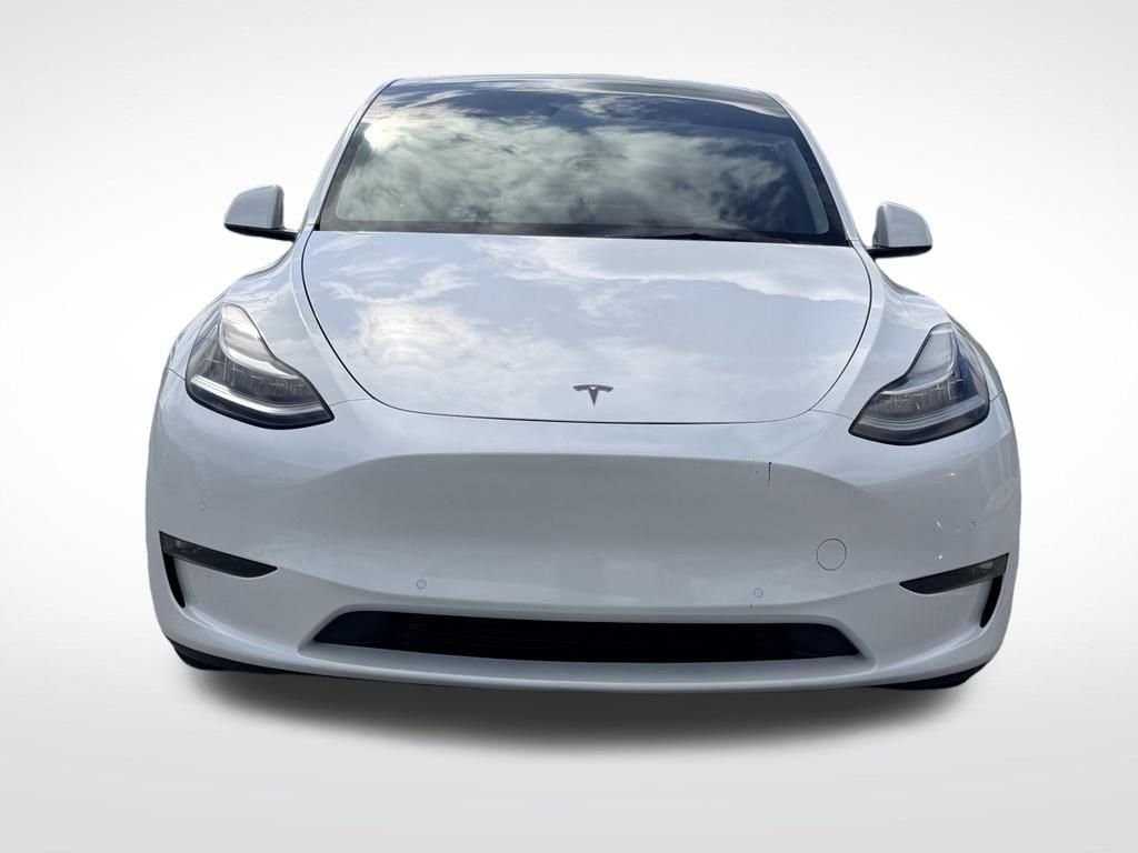 Used 2021  Tesla Long Range image 9