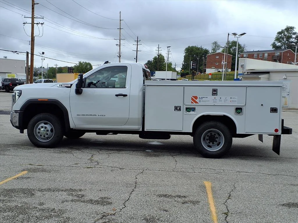 2025 GMC Sierra 3500HD Pro - Photo 20