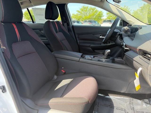 New 2026 Aspen White TriCoat / Super Black Two-tone Nissan SR image 12