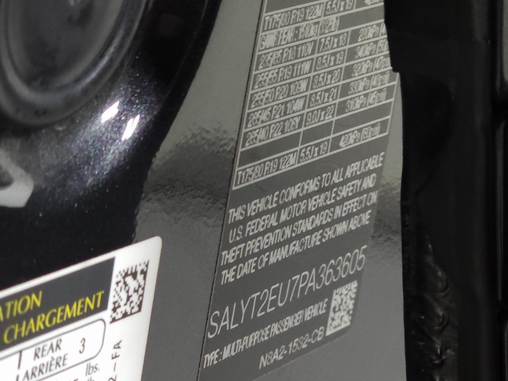 2023 LAND ROVER RANGE ROVER VELAR - Image 34