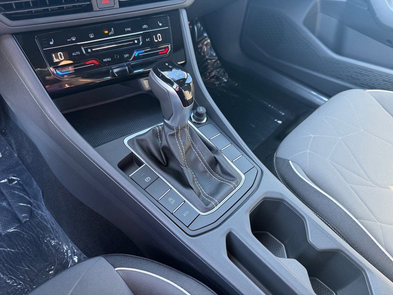 New 2026 Pure White Volkswagen Sport image 13
