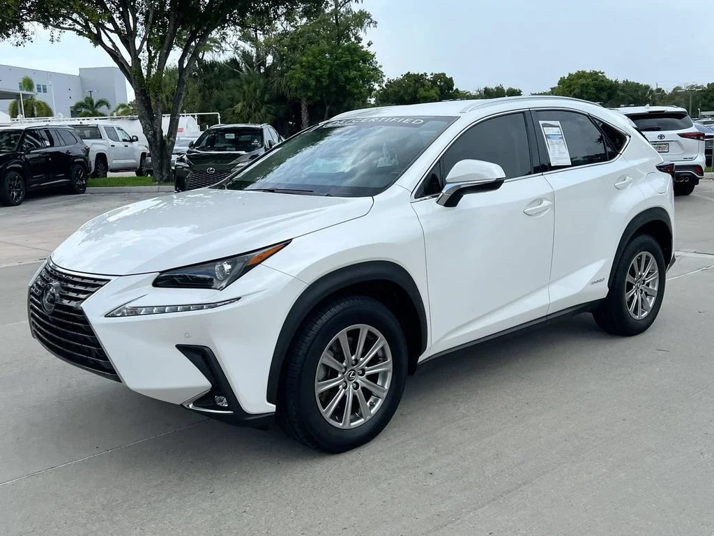 Certified Used 2021 EMINENT WHITE PEARL Lexus 300h image 3