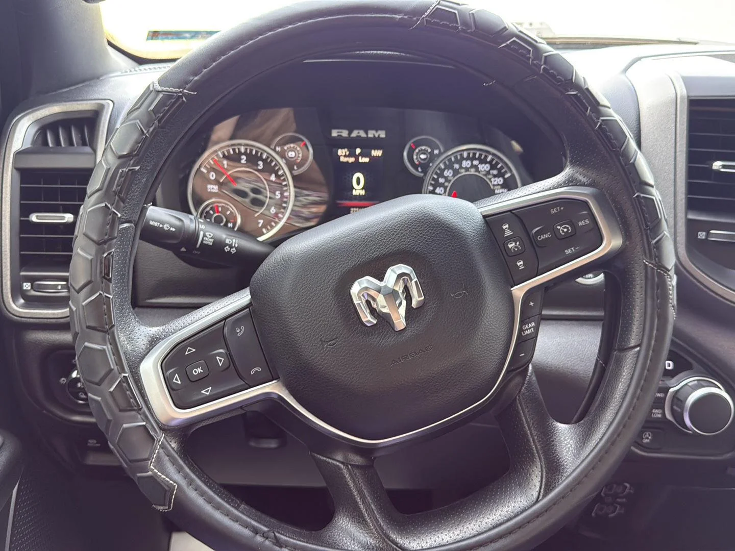 Used 2025 Diamond Black Crystal Pearlcoat Ram Tradesman image 21