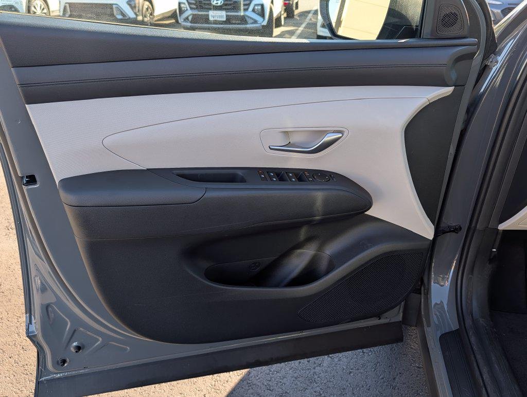 New 2026 Gray Hyundai SE FWD image 16