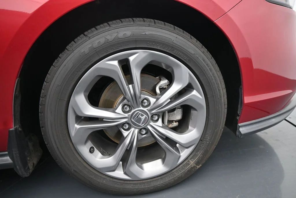 Used 2024  Honda EX image 10