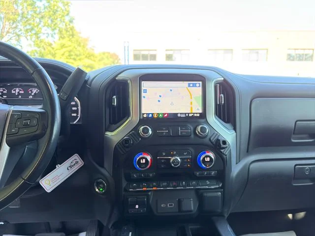 Used 2021 Black GMC SLT image 28