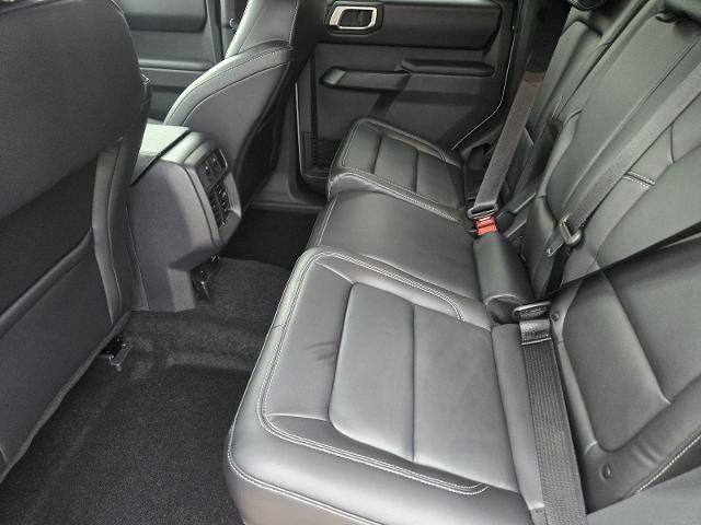 New 2026 Avalanche Gray Ford Outer Banks® image 38